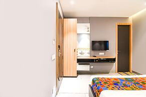 Fabhotel Prime The Water View Residency