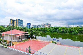 Fabhotel Prime The Water View Residency