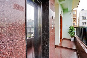 Fabhotel Willow Tree