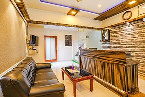 Fabhotel Willow Tree