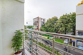 Fabhotel Willow Tree