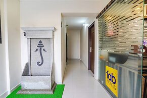 Fabhotel Willow Tree