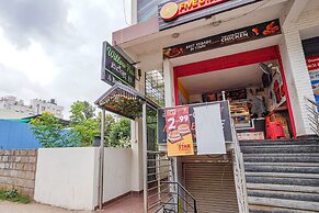 Fabhotel Willow Tree