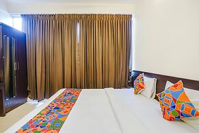 Fabhotel Willow Tree