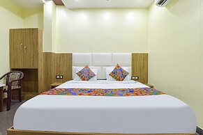 Fabhotel Madhav