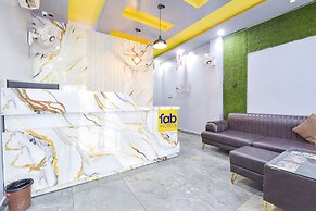 Fabhotel Madhav