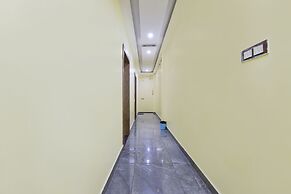 Fabhotel Madhav