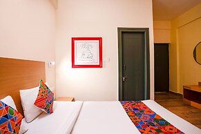 Fabhotel Royal Sterling