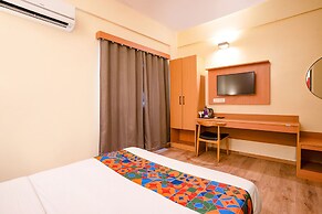 Fabhotel Royal Sterling