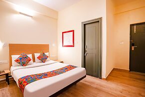 Fabhotel Royal Sterling