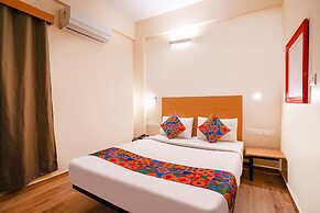 Fabhotel Royal Sterling