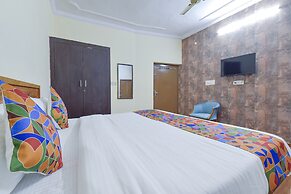 Fabhotel Rajwada Palace