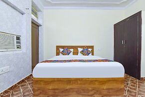 Fabhotel Rajwada Palace