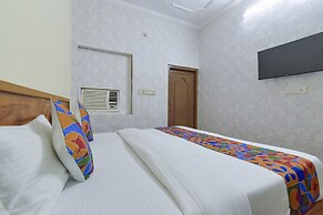 Fabhotel Rajwada Palace