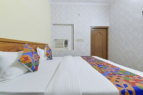 Fabhotel Rajwada Palace