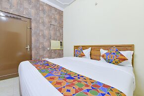 Fabhotel Rajwada Palace