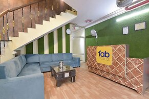 Fabhotel Rajwada Palace