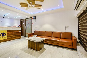 Fabhotel Rose Palace