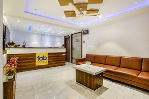 Fabhotel Rose Palace