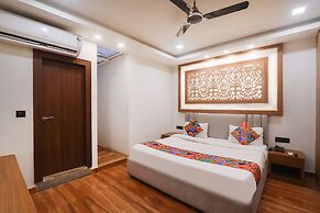 Fabhotel Shaurya Inn