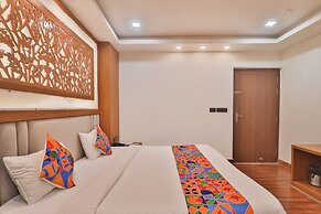 Fabhotel Shaurya Inn