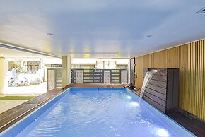 Fabhotel Hari Om Inn