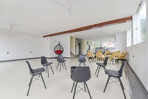 Fabhotel Hari Om Inn