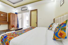 Fabhotel Hari Om Inn