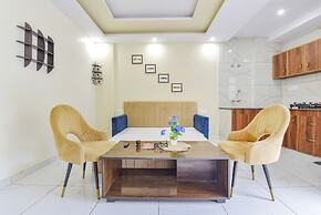 Fabhotel Hari Om Inn