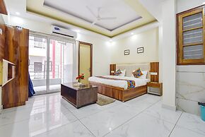 Fabhotel Hari Om Inn