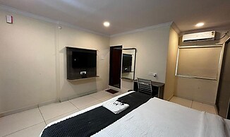 Fabhotel Sprinkle Stay