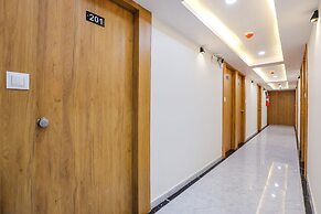 Fabhotel Crystal I
