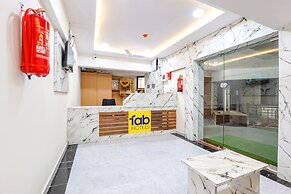 Fabhotel Crystal I