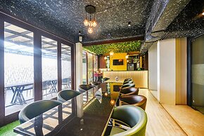 Fabhotel Prime Viraj Inn