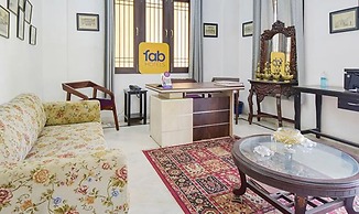 Fabhotel Kunadi Heritage