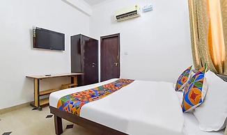 Fabhotel Kunadi Heritage