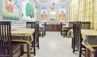 Fabhotel Kunadi Heritage