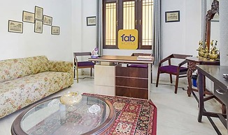 Fabhotel Kunadi Heritage