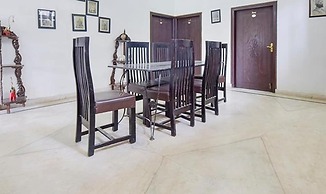 Fabhotel Kunadi Heritage