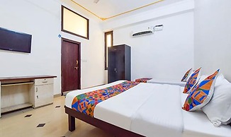 Fabhotel Kunadi Heritage