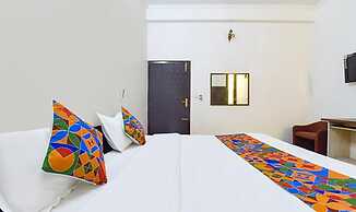 Fabhotel Kunadi Heritage