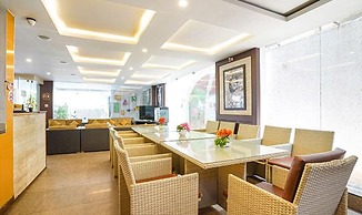 Fabhotel The Kings Suites
