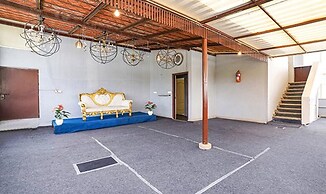 Fabhotel The Kings Suites