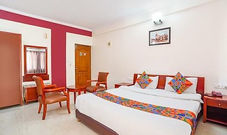 Fabhotel The Kings Suites