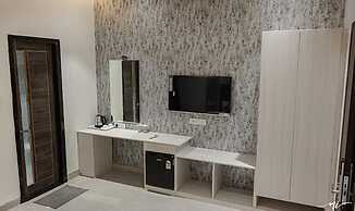 Fabhotel Prime Lavkush