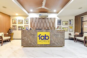 Fabhotel Presidency Studios