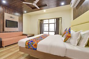 Fabhotel Presidency Studios