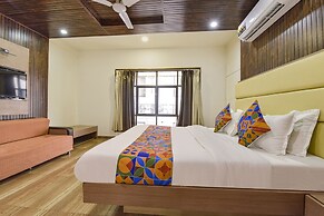 Fabhotel Presidency Studios