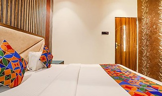 Fabexpress Versova Residency