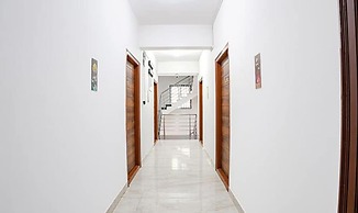 Fabhotel Blissfull Stay